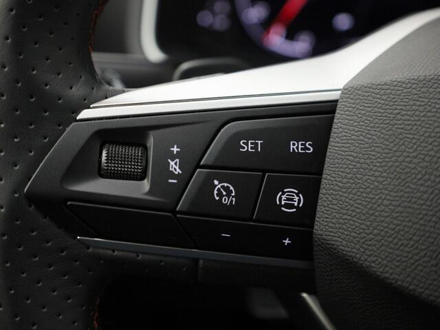 Seat IBIZA 1.0 EcoTSI/115PK FR Business Connect DSG · Panoramadak · Leder/Alcantara · Camera + Parkeersensoren · Garantie t/m 05-05-2027