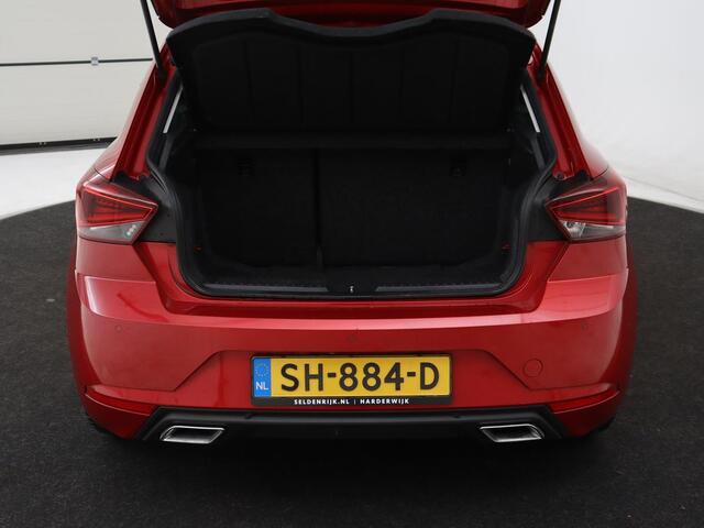 Seat IBIZA 1.5 TSI FR EVO Intens | Panoramadak | Adaptive cruise | Camera | Carplay | Full LED | 18'' | Climate control | Navigatie