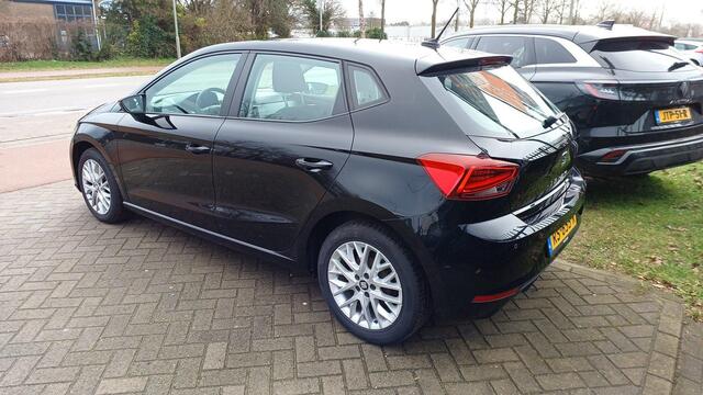 Seat IBIZA 1.0 TSI Style Business Intense | Navigatie | Apple Carplay/Android Auto | Climate control | Lichtmetalen Velgen | Parkeer sensoren