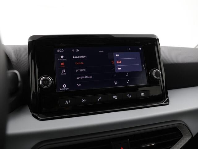 Seat IBIZA 1.0 95pk EcoTSI Style · Apple/Android Car Play · P-Sensoren · Cruise Control · Climatronic · 15'' Inch · Garantie t/m 10-01-2027 of 100.000km