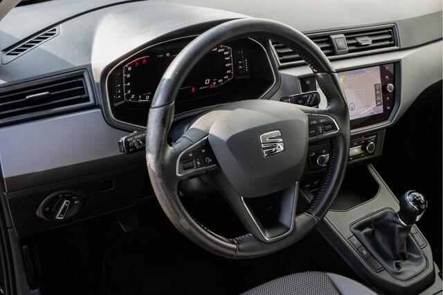 Seat IBIZA 1.0 TSI Style Business Intense Trekhaak/ Camera/ Climate control/ Navigatie/ Full Led/ 16" Lmv