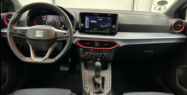 Seat IBIZA 1.0 EcoTSI FR Automaat Stoelverwarming/ECC/Camera.