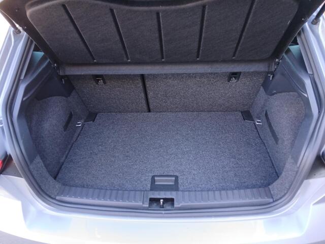 Seat IBIZA 1.0 TSI (110pk) FR Business Intense + Camera + Navigatie etc.