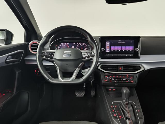 Seat IBIZA 1.0 EcoTSI FR Business Connect 18 inch Black line | Winterpakket | Leer-Alcantara | ECC | Apple-Android | Zeer complete uitvoering | Nw prijs 35.120,-