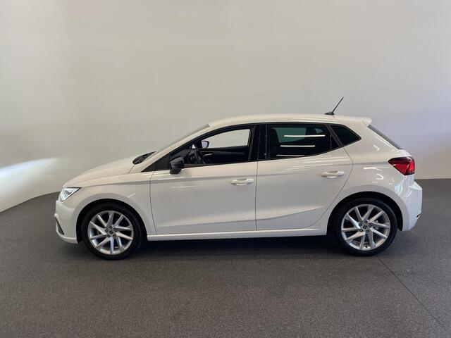 Seat IBIZA 1.0 110pk TSI DSG FR | Climate control | Cruise control | LED | Voorstoelen verwarmd | Parkeersensoren | Navigatie | Apple Carplay/ Android Auto |