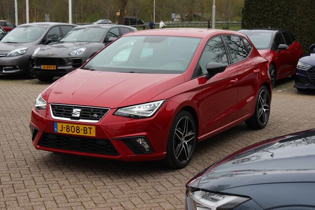 Seat IBIZA 1.0 TSI FR Business Intense / Camera / CarPlay / Keyless / 18'' / DAB / Stoelverwarming / ACC