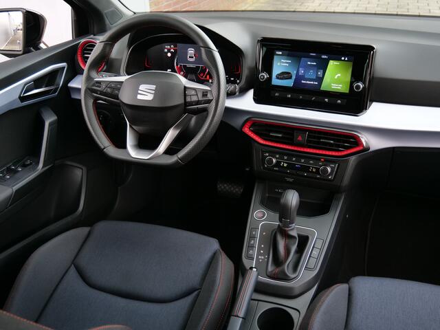 Seat IBIZA 1.0 TSI FR 115 Pk Automaat DAB / Apple Carplay / Camera / 18 inch / Stoelverwarming