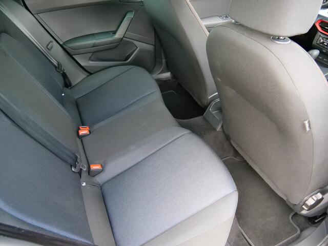 Seat IBIZA 1.0 TSI FR 115 Pk Automaat DAB / Apple Carplay / Camera / 18 inch / Stoelverwarming