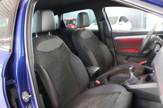 Seat IBIZA 1.0 TSI FR Business Intense Plus / Full led / Navigatie / Stoelverwarming /