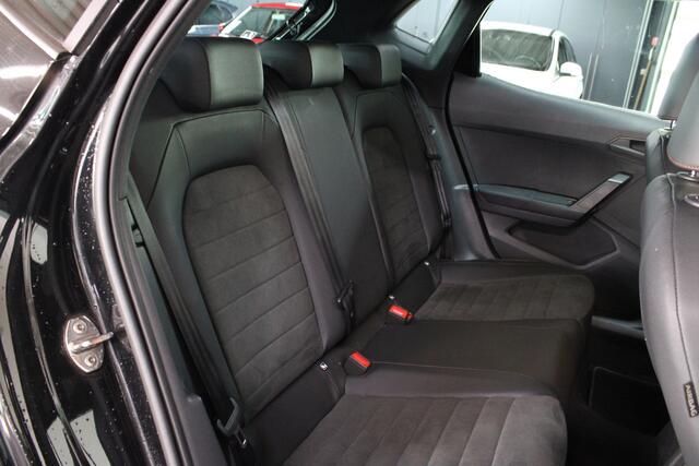 Seat IBIZA 1.0 EcoTSI FR Business Intense / Full led / Navigatie / Stoelverwarming /