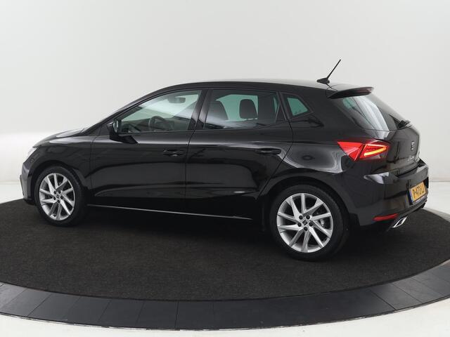 Seat IBIZA 1.0 EcoTSI FR Intense | Stoelverwarming | Adaptive cruise | Leder/Alcantara | Camera | Carplay | Virtual Cockpit | Full LED | Navigatie | Climate control | Parkeerhulp | Bluetooth