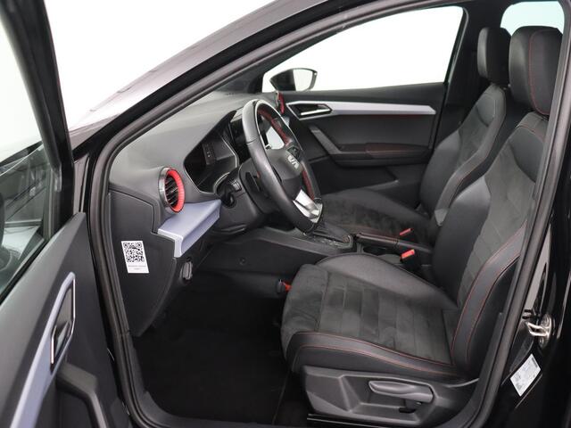 Seat IBIZA 1.0 EcoTSI FR Intense | Stoelverwarming | Adaptive cruise | Leder/Alcantara | Camera | Carplay | Virtual Cockpit | Full LED | Navigatie | Climate control | Parkeerhulp | Bluetooth