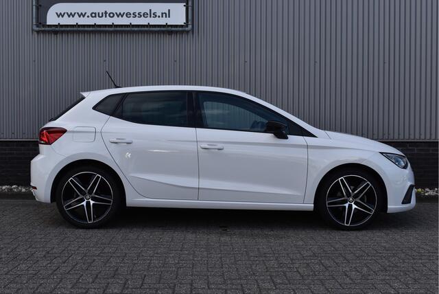 Seat IBIZA 1.0 TSI FR Business Intense Plus Virtual cockpit, Camera, Stoelverwarming, Carplay