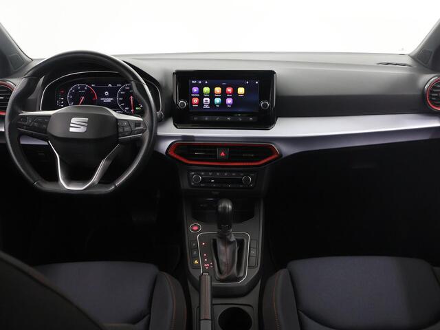 Seat IBIZA 1.0 EcoTSI FR | LED | Virtual Cockpit | Apple CarPlay/Android Auto | Camera | Sportstoelen | Stoelverwarming | Climate Control | Cruise Control |