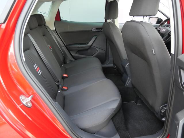Seat IBIZA 1.0 TSI FR BUSINESS INTENSE | A.C.C | CARPLAY | CAMERA | 116 PK | NIEUWE APK!!