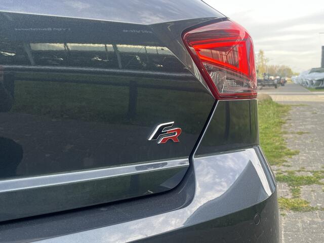 Seat IBIZA 1.0 TSI FR Business Intense /Als nieuw!! virtual cockpit / Camera / Apple Carplay - Android Auto / Cruise / 17''LMV /
