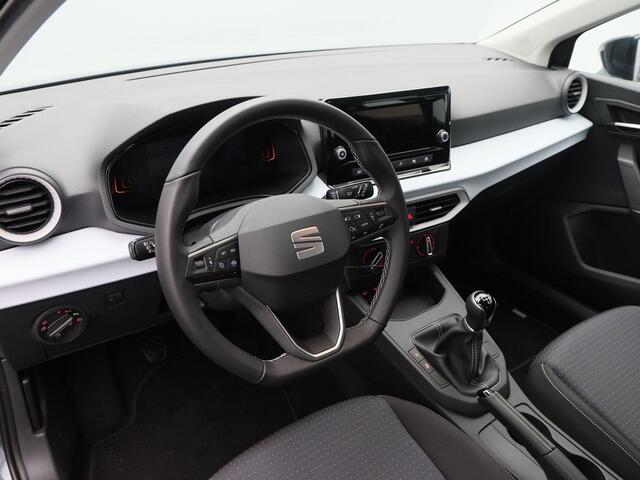 Seat IBIZA 1.0 EcoTSI Style Plus | Cruise Control | Airco | Parkeersensoren | CarPlay | 15 inch | 1.885 Km !!