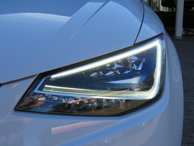 Seat IBIZA 1.0 ecoTSI 110pk DSG-aut. Excellence / Led / Camera / Navi / Carplay / Stoelverw. / BOVAG garantie