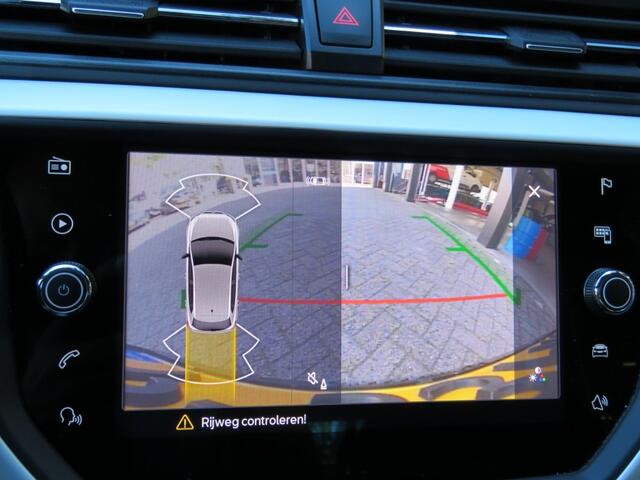 Seat IBIZA 1.0 ecoTSI 110pk DSG-aut. Excellence / Led / Camera / Navi / Carplay / Stoelverw. / BOVAG garantie