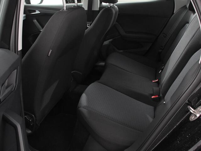 Seat IBIZA 1.0 MPI Style Navigatie Apple Carplay/Android Auto Climate Control Cruise Control Stoelverwarming Lichtmetalen velgen