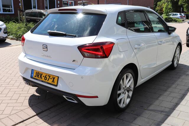 Seat IBIZA 1.0 EcoTSI FR. Navigatie. Full-led.