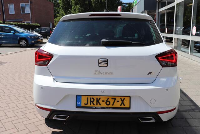 Seat IBIZA 1.0 EcoTSI FR. Navigatie. Full-led.