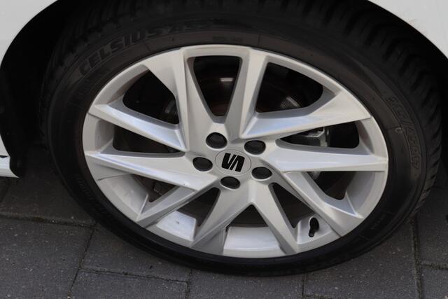 Seat IBIZA 1.0 EcoTSI FR. Navigatie. Full-led.