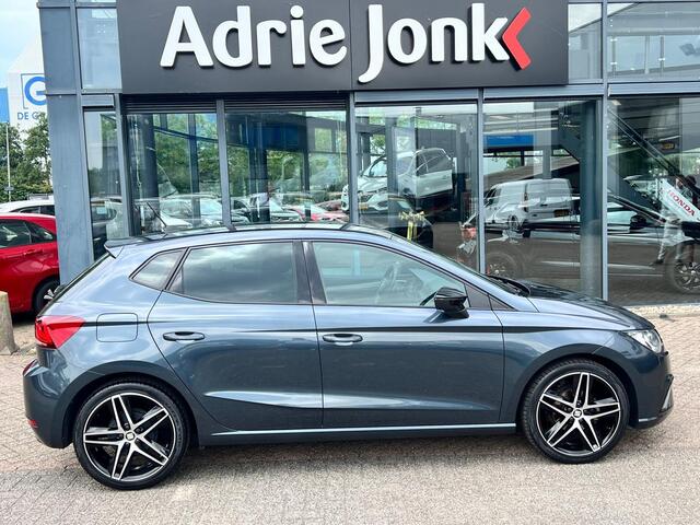 Seat IBIZA 1.0 TSI FR Business Intense 18"LM VELGEN | NAVIGATIE FULL MAP | APPLE CARPLAY/ANDROID AUTO | PARKEERSENSOREN V+A | ADAPTIVE CRUISE CONTROLE |