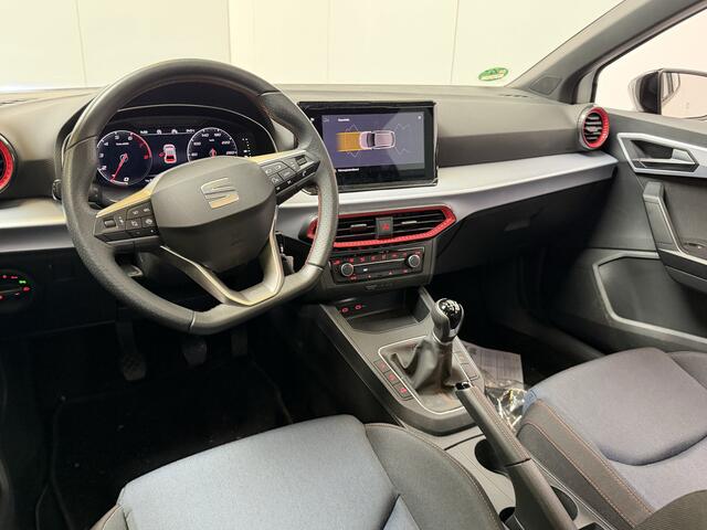 Seat IBIZA 1.0 TSI FR / 7.400 KM/ PANO/ 110 PK/ CAMERA/ PARK. SENSOREN/ LED PLUS/ CRUISE/ VIRTUAL COCKPIT/ FULL LINK/ RIJ MODI/ LANE ASSIST/ NAVI/ CLIMA/ DAB