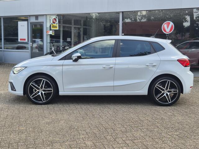 Seat IBIZA 1.0 EcoTSI FR Anniversary 116PK Navigatie/Climate control/Stoelverwarming/Cruise control