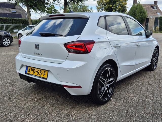 Seat IBIZA 1.0 EcoTSI FR Anniversary 116PK Navigatie/Climate control/Stoelverwarming/Cruise control