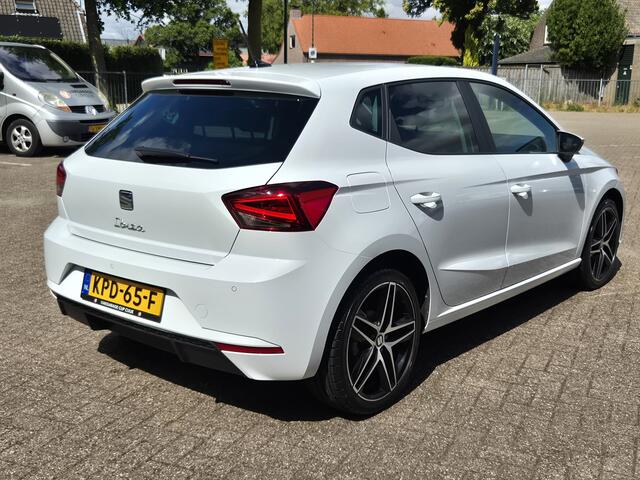 Seat IBIZA 1.0 EcoTSI FR Anniversary 116PK Navigatie/Climate control/Stoelverwarming/Cruise control