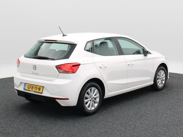 Seat IBIZA 1.0 EcoTSi Style | Cruise Control | Airco | Parkeersensoren | CarPlay | 15 Inch | 29.984 Km !!