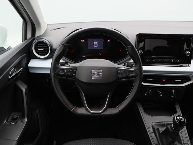 Seat IBIZA 1.0 EcoTSi Style | Cruise Control | Airco | Parkeersensoren | CarPlay | 15 Inch | 29.984 Km !!