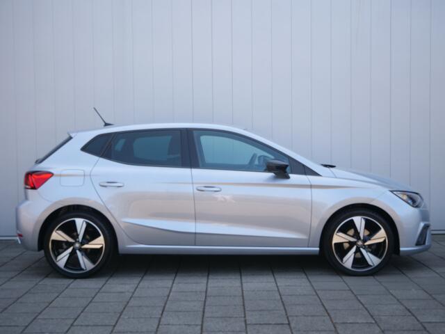 Seat IBIZA 1.0 TSI FR Business Intense 110Pk Apple Carplay / Camera / PDC / Navi / Cruise Control
