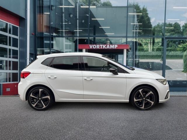 Seat IBIZA 1.0 TSI FR CRUISE/PDC/LED/CLIMA/CARPLAY/DAB