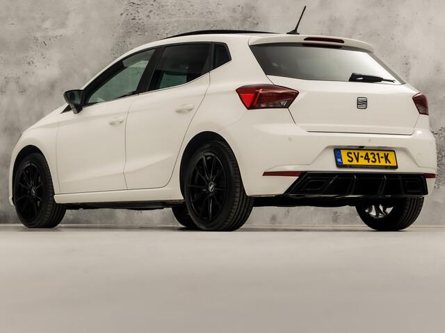 Seat IBIZA 1.0 TSI Intense Sport (PANORAMADAK, APPLE CARPLAY, GROOT NAVI , CAMERA, SPORTSTOELEN, LM VELGEN, GETINT GLAS, NIEUWSTAAT)