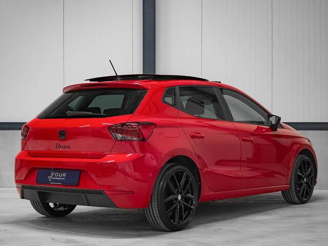 Seat IBIZA 1.0 EcoTSI | Panoramadak| Black edition | LED | Keyless | Camera | Carplay | 18" |
