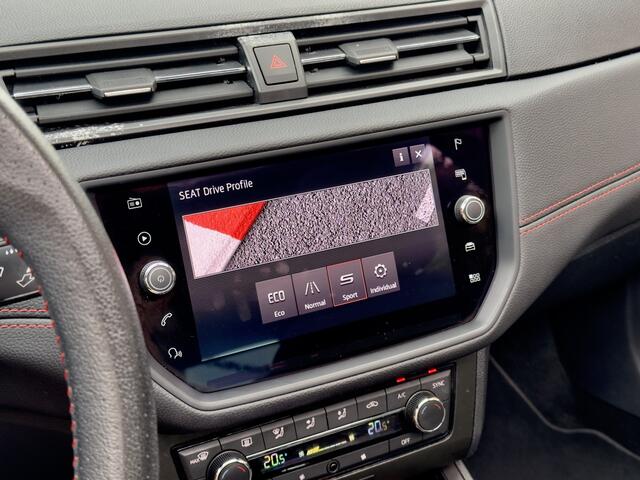 Seat IBIZA 1.0TSI FR INTENSE PANODAK SPORT-INT NAVI CAMERA APPLE-CARPLAY LED LMV PDC