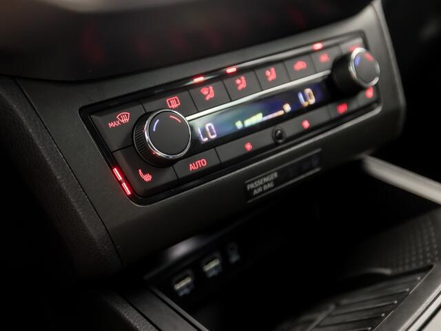 Seat IBIZA 1.0 Beats Sport (APPLE CARPLAY, GROOT NAVI, CLIMATE, STOELVERWARMING, BEATS AUDIO, SPORTSTOELEN, LM VELGEN, GETINT GLAS, CRUISE, NIEUWSTAAT)