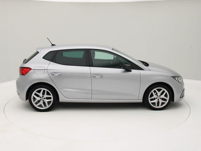 Seat IBIZA 1.0 TSI FR Business Intense / Carplay / Camera / Navi / Origineel NL