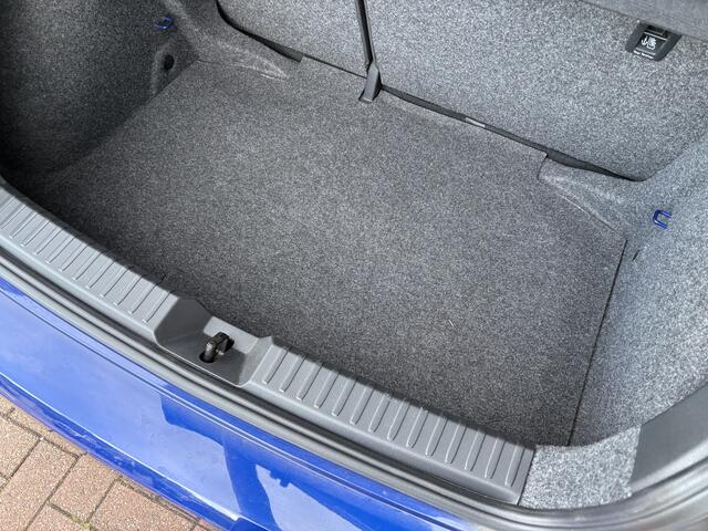Seat IBIZA 1.0 TSi DSG 115PK Style Business Intense CAMERA/CARPLAY/ADAPT.CRUISE/NAVI/PDC