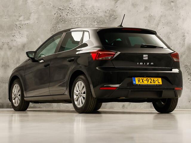 Seat IBIZA 1.0 TSI Business Sport (GROOT NAVI, APPLE CARPLAY, GETINT GLAS, CAMERA, CRUISE, LM VELGEN, NIEUWE APK, NIEUWSTAAT)