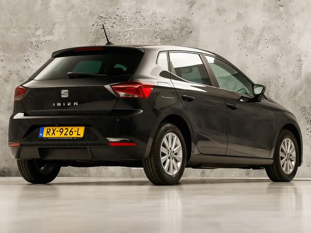 Seat IBIZA 1.0 TSI Business Sport (GROOT NAVI, APPLE CARPLAY, GETINT GLAS, CAMERA, CRUISE, LM VELGEN, NIEUWE APK, NIEUWSTAAT)