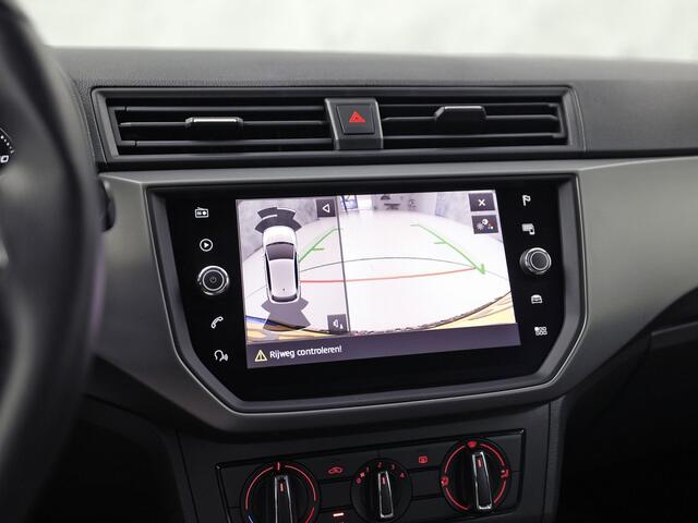 Seat IBIZA 1.0 TSI Business Sport (GROOT NAVI, APPLE CARPLAY, GETINT GLAS, CAMERA, CRUISE, LM VELGEN, NIEUWE APK, NIEUWSTAAT)