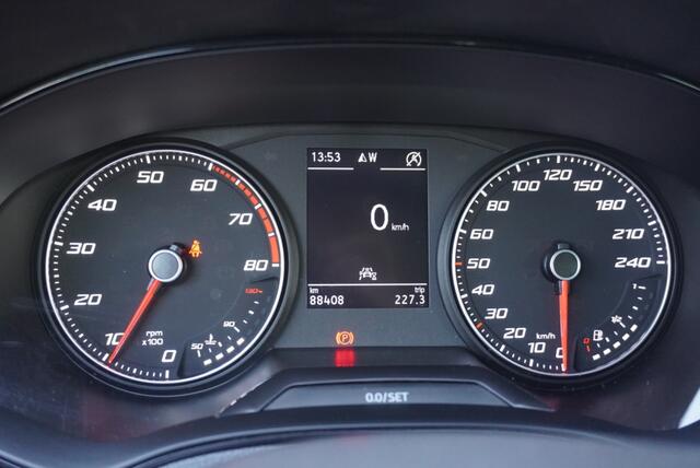 Seat IBIZA 1.0 TSI St. Bns. Intense 95pk Camera | CarPlay | NAP | Park. sensoren | Clima