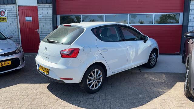 Seat IBIZA 1.0 EcoTSI Style Connect CARPLAY / NAVI / AIRCO / PDC / BLUETOOTH / CRUISE / NL-AUTO