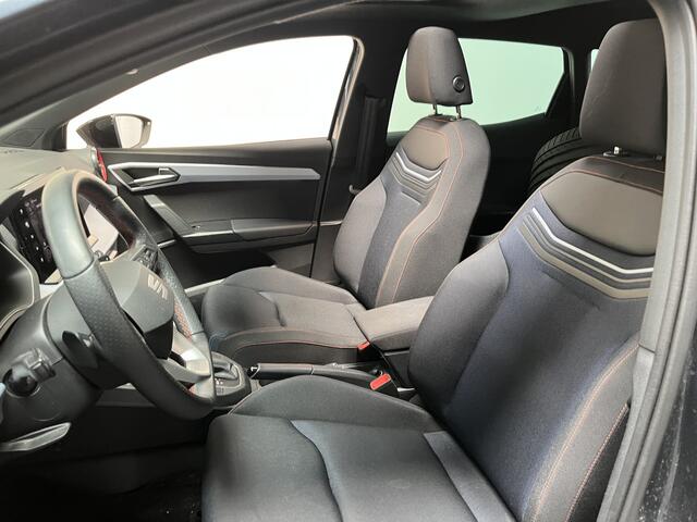 Seat IBIZA 1.0 TSI FR Black edition / AUTOMAAT/ PANODAK/ CRUISE/ DIGITAL DASH/ NAVI/ FULL LINK/ CLIMATE/ STOELVERWARMING/ KEYLESS/ PARK. SENSOREN + CAMERA/ 18" LMV