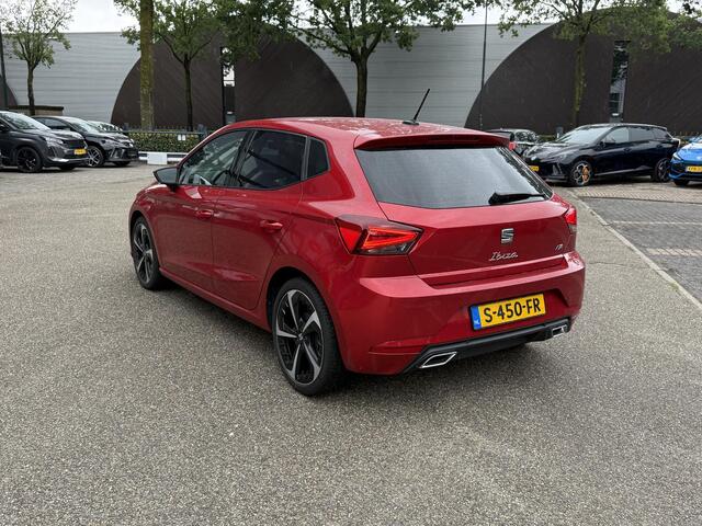 Seat IBIZA 1.0 EcoTSI FR 18 INCH PUK VELGEN| PARKEERSENSOREN| RIJKLAAR GELEVERD INCL. 12 MND BOVAG GARANTIE| ORIGINEEL NEDERLANDS GELEVERD NAP| FULL LED| CARPLAY