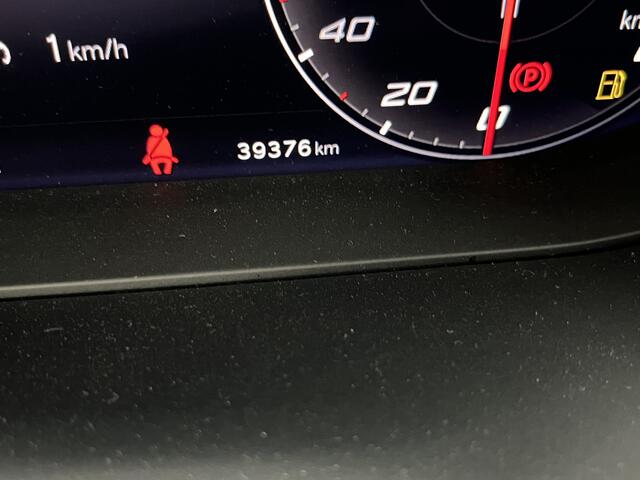 Seat IBIZA 1.0 TSI FR / PANODAK/ CRUISE/ ALCANTARA/ NAVI/ FULL LINK/ CLIMATE/ STOELVERWARMING/ DIGITAL DASH